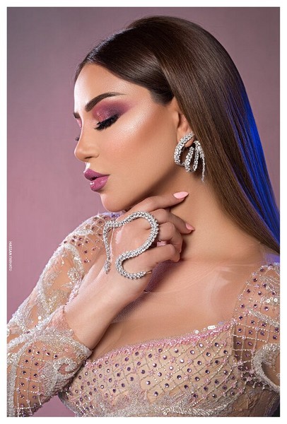 ريم الشريف تغني بالخليجي حصرياً مع زفات للمناسبات